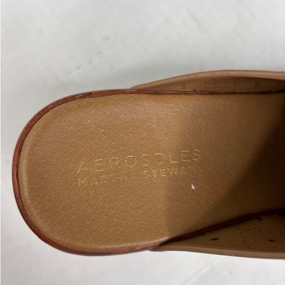 Aerosoles by Martha Stewart Leather Doris Clogs in Camel Womens Size 9M - Picture 4 of 6